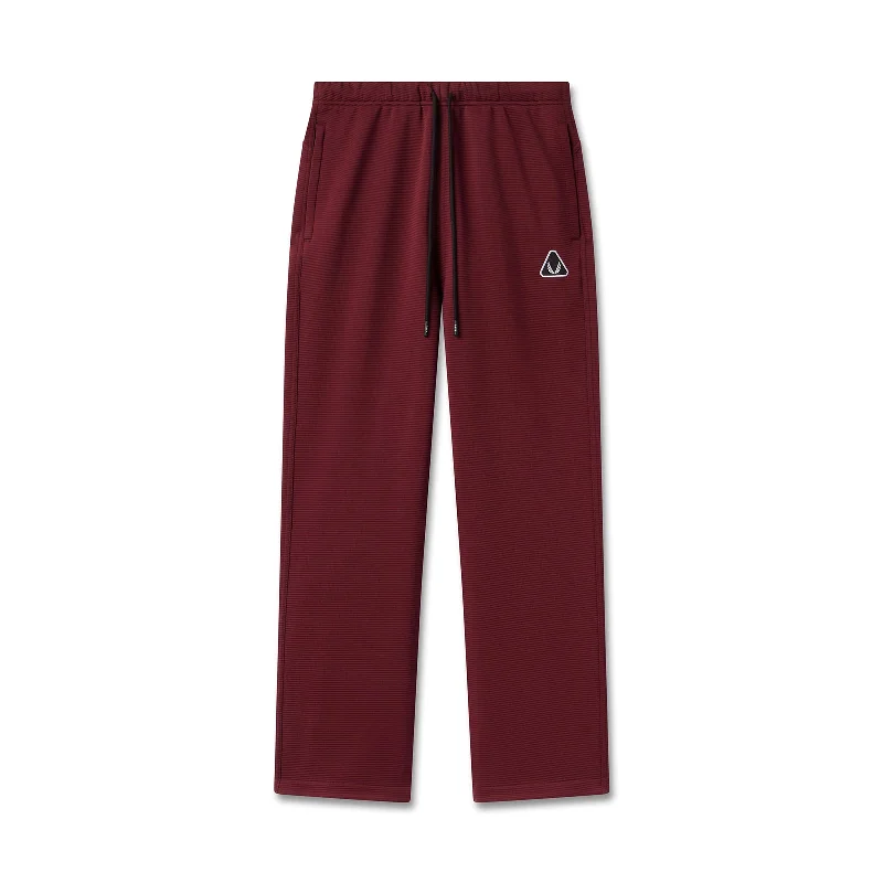 1034. Deltapeak® Straight Leg Sweats - Crimson