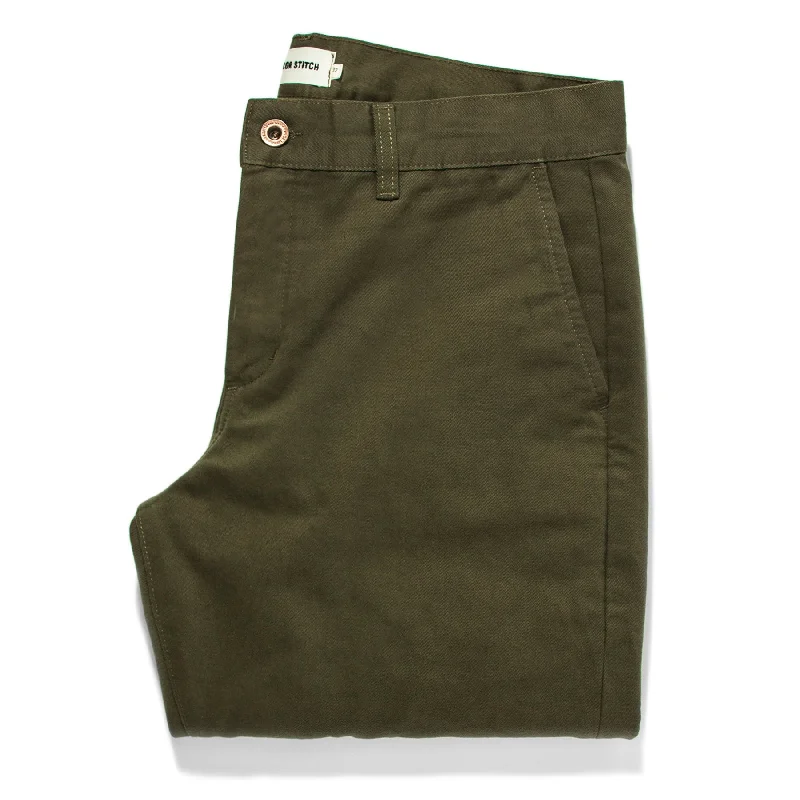 The Slim Chino in Olive